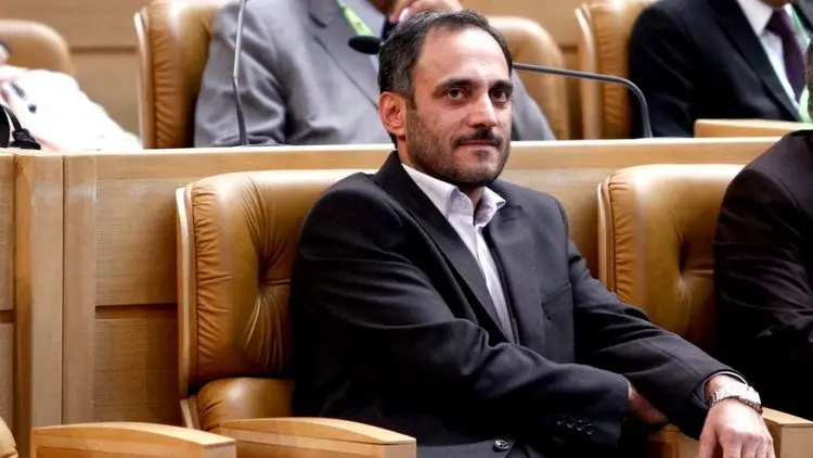 نماینده وزیر بهداشت: ۲۰۰ نفر در گیلان بخاطر کرونا فوت شده‌اند/ شرایط جنگی است