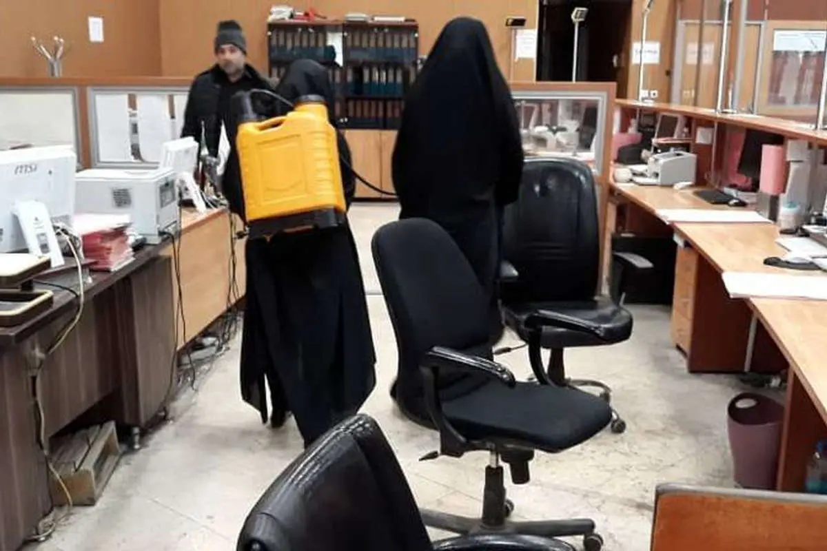 (تصاویر) مبارزه بانوان بسیجی با کرونا