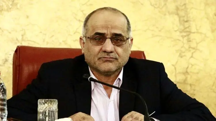 نماینده مشهد: دولت واقعیت‌های کرونا را نمی‌گوید