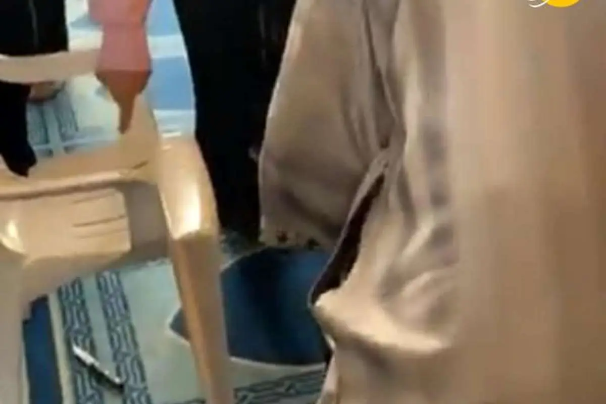 (تصویر) حمله با چاقو به موذن مسجد