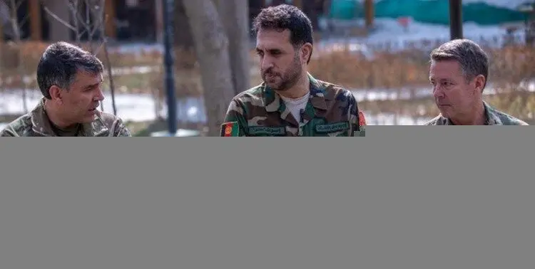 آمریکا عملیات‌‎ نظامی علیه طالبان را متوقف کرد