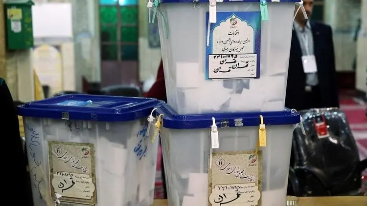 ۱۴ احمدی‌نژادی در مجلس یازدهم