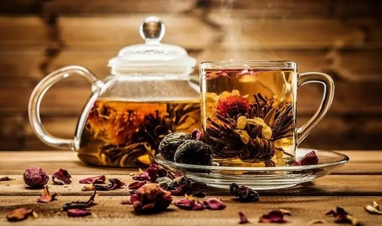 ۲ دمنوش برای تقویت سیستم ایمنی بدن در برابر کرونا