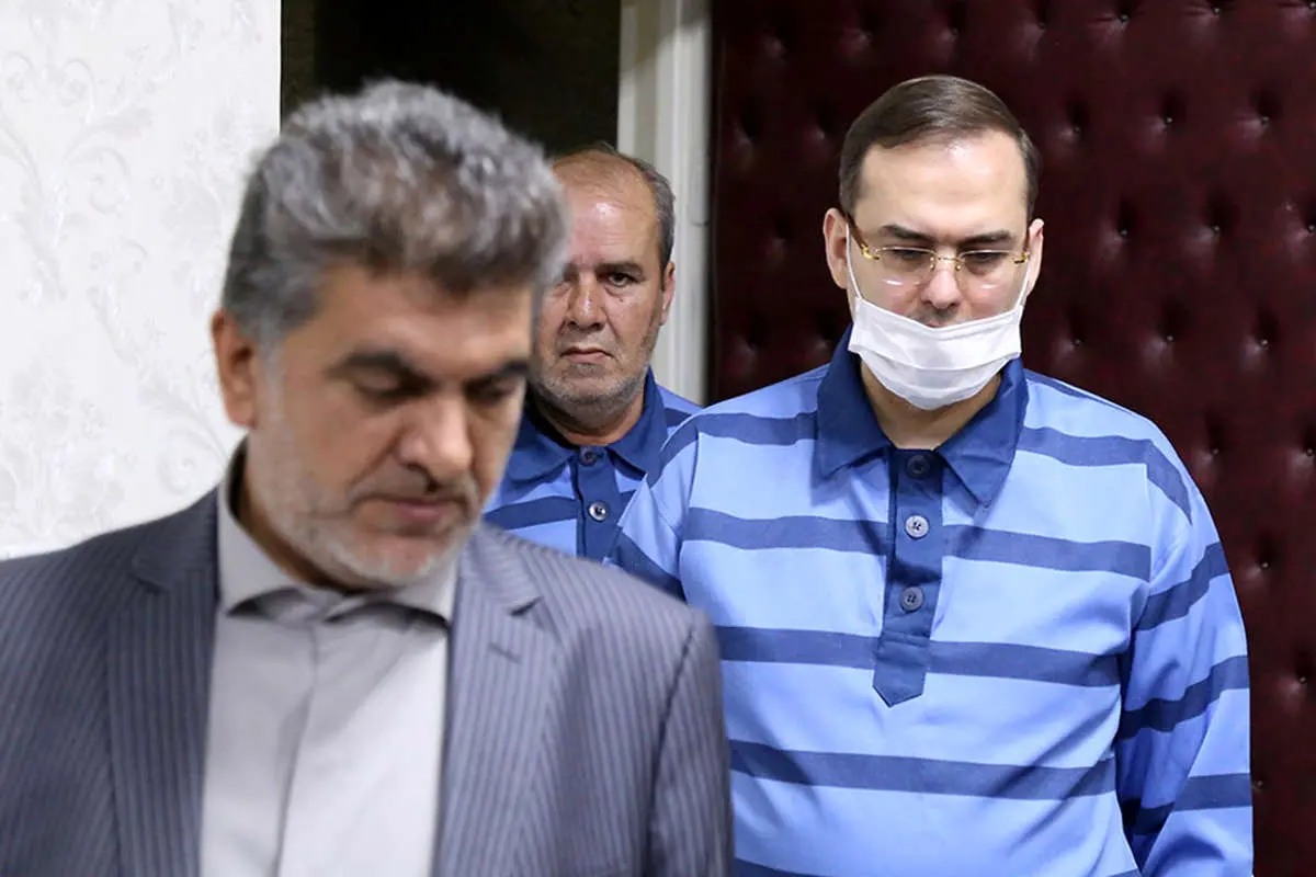 (تصاویر) متهمان با ماسک مقابله با کرونا در دادگاه