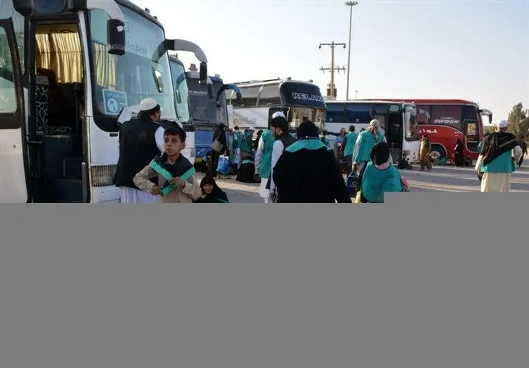 اعزام کاروان‌های زیارتی به عراق متوقف شد