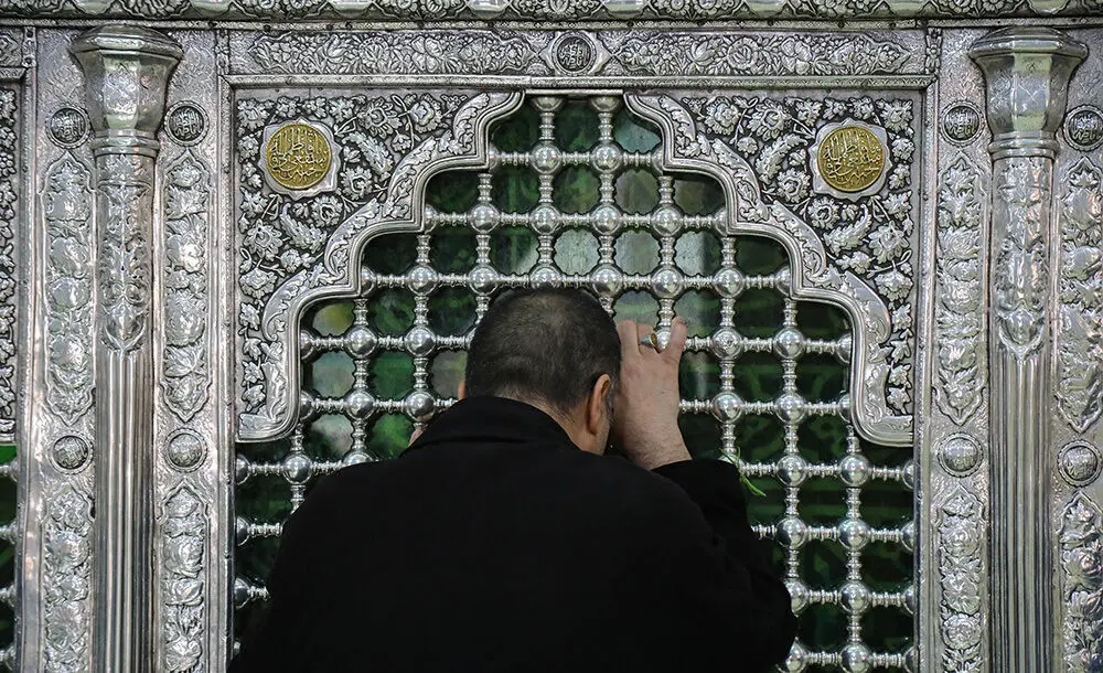 (تصاویر) میکروب‌زدایی حرم حضرت معصومه(س)