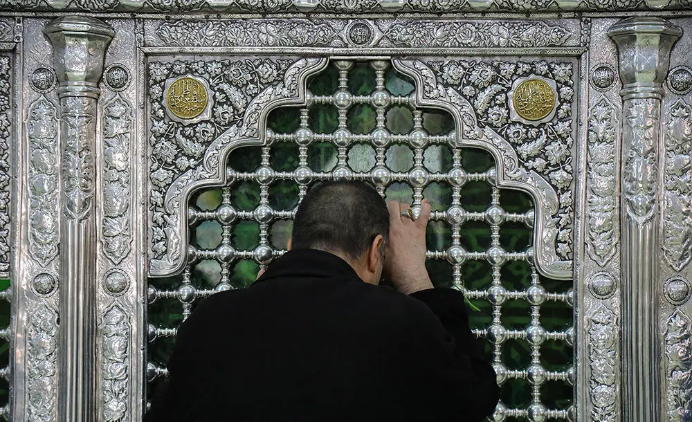 (تصاویر) میکروب‌زدایی حرم حضرت معصومه(س)