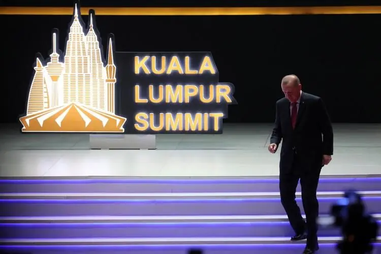 طرح محرمانه عربستان برای تضعیف نشست سران کشور‌های اسلامی در مالزی