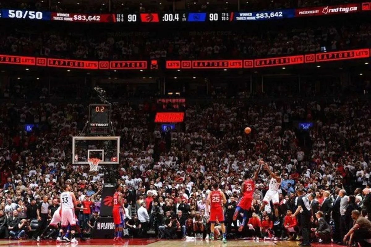 رقابتهای بسکتبال NBA تعلیق شد