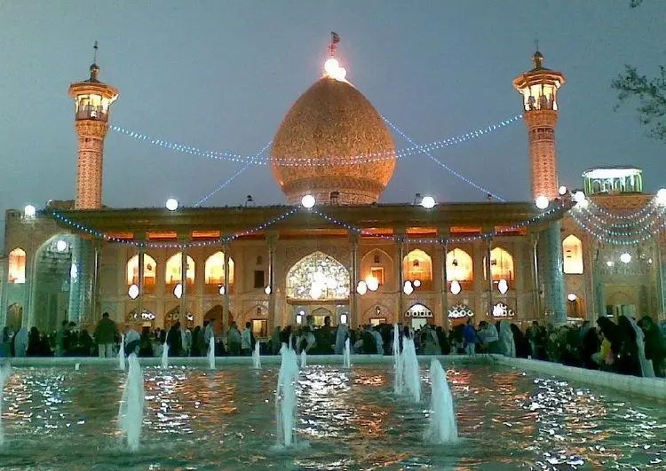 حرم شاهچراغ (ع) تعطیل شد
