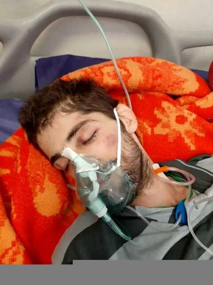 قهرمان سابق کشتی را در کمپ ترک اعتیاد زدند تا به کما برود