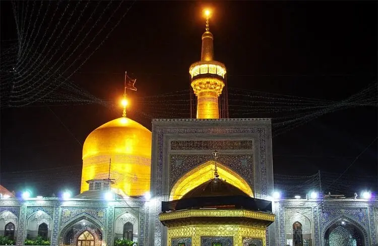 هتک حرمت حرم امام رضا(ع) در پی توقف موقت زیارت