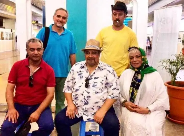 کلوپ همسران فیلمی بدون داستان و بدون هرگونه جذابیت!