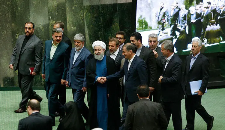 نمایندگان اصلاح‌طلب به روحانی: طرح قرنطینه مدت‌دار اجرا شود