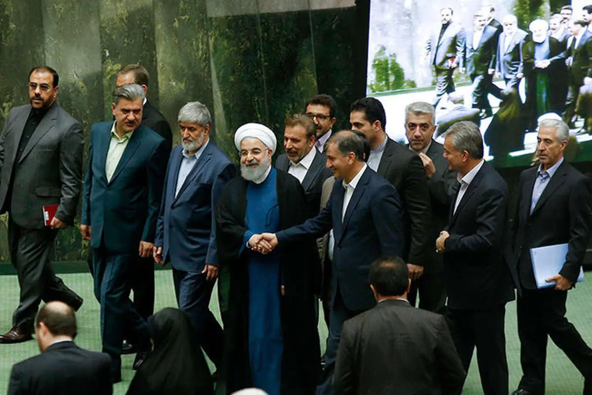 نمایندگان اصلاحطلب به روحانی: طرح قرنطینه مدتدار اجرا شود