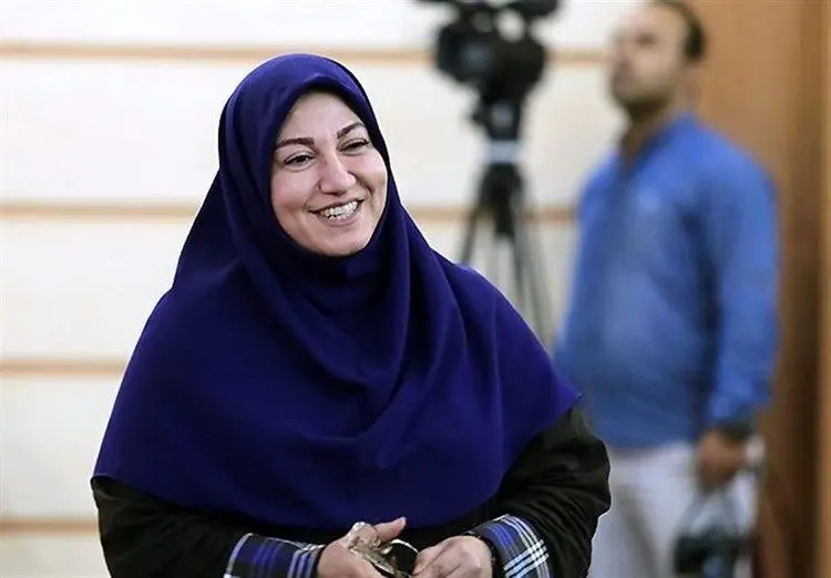عاطفه میرسیدی، مجری زن صداوسیما کرونایی شد؛ میرسیدی در قرنطینه است