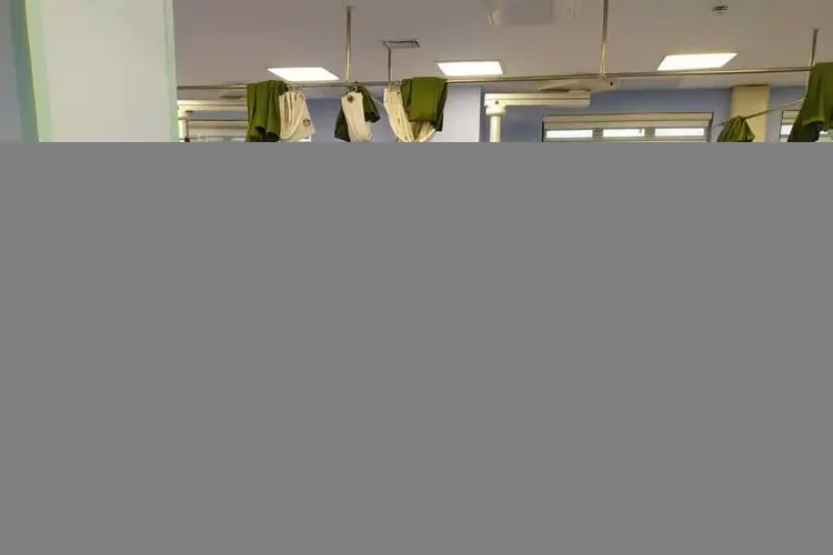 ابتلای ۴۰ پزشک و ۱۳۰ پرستار قمی به کرونا