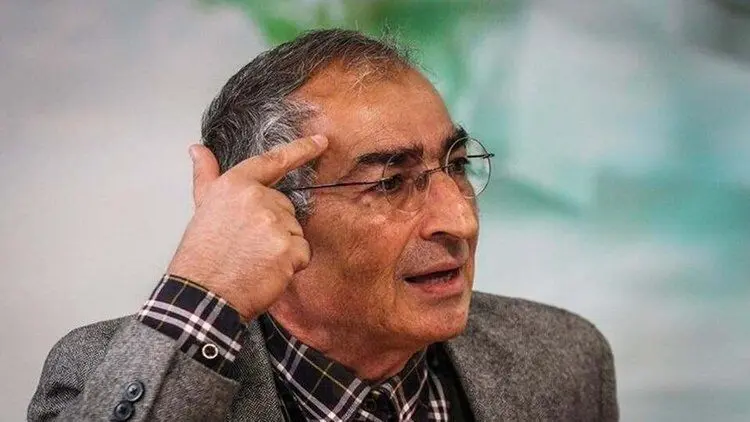 تحلیل زیباکلام از دلایل ضعف مدیریت بحران کرونا در کشور