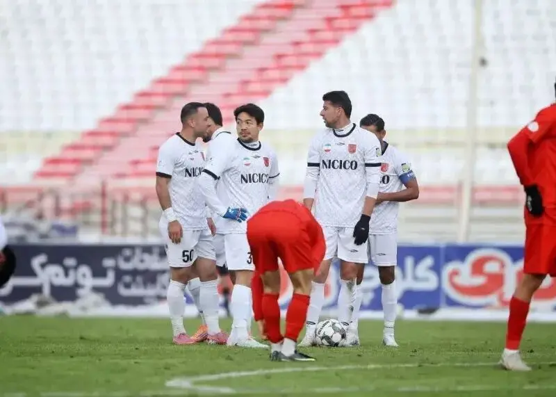 آخرین بازیکن خارجی، ایران را ترک کرد

