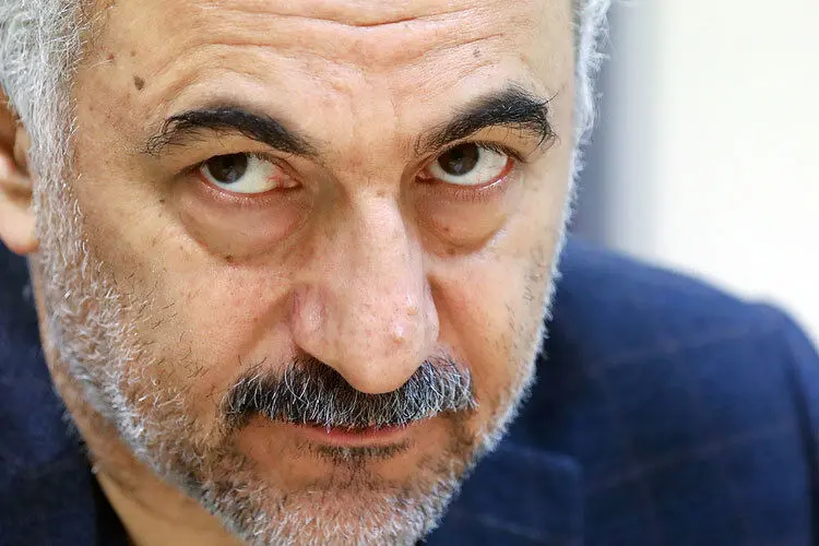 اثر کرونا در ایران بسیار کمتر از دنیا خواهد بود/ انزوای اقتصادی به دادِ ما رسید