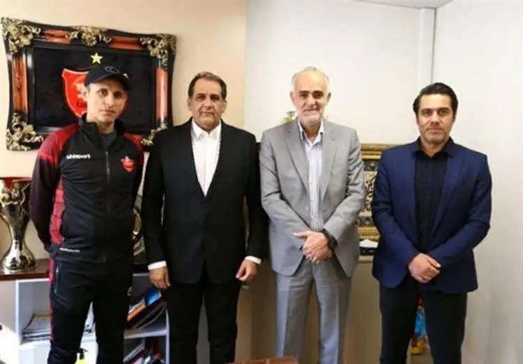 یک استقلالی پول رضایتنامه گل‌محمدی را داد!