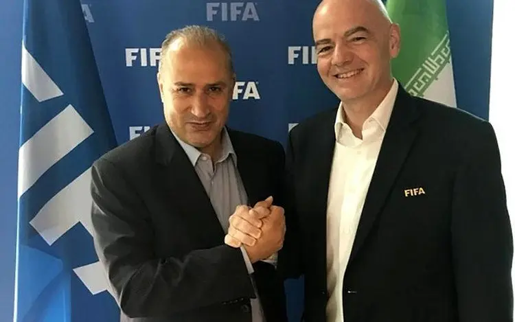 افسانه ۱۰ میلیون دلاری!