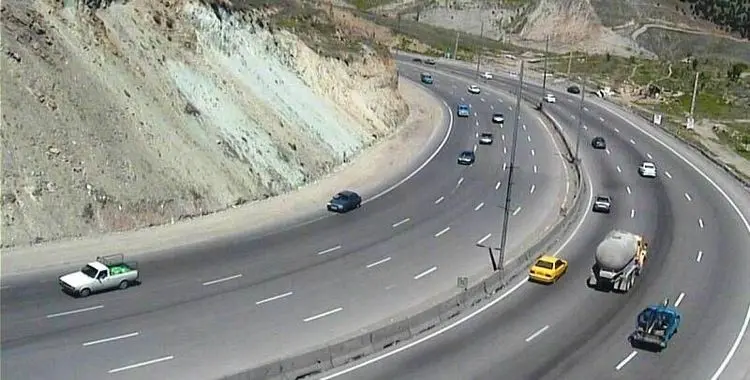 جاده هراز بازگشایی شد