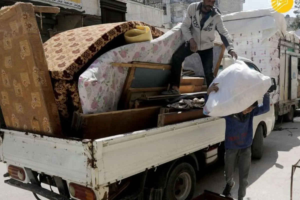 (تصاویر) بازگشت آوارگان به ادلب از ترس کرونا