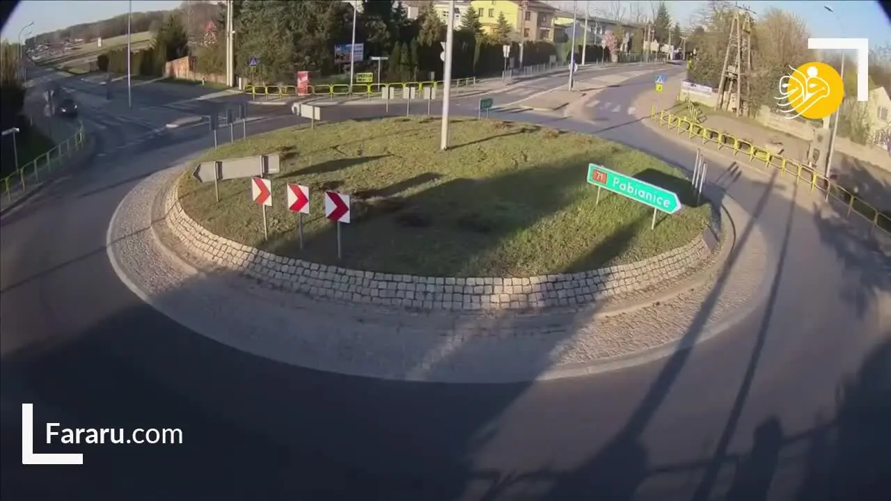 (ویدئو) پرواز سوزوکی پس از برخورد شدید با یک میدان!
