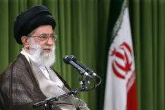 جشن واقعی، مشارکت بیش از هشتاد درصدی مردم است