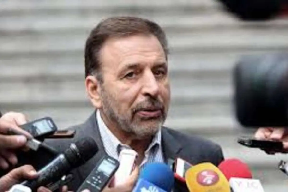 واعظی:برخی حضرات، رفتار صادقانه دولت را پروژه سیاسی نامیدند