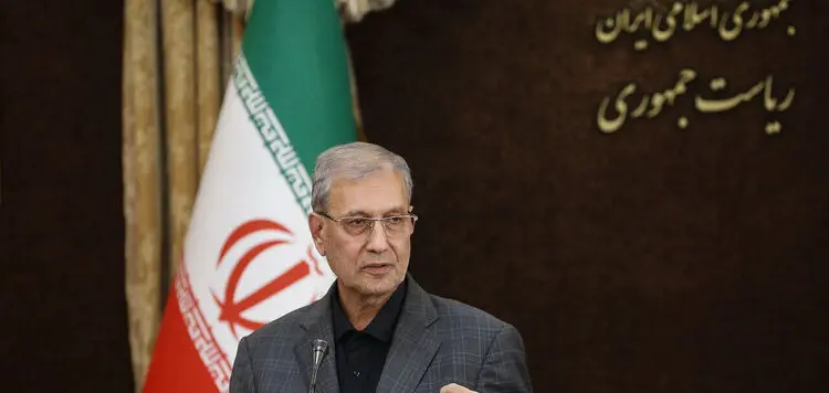 ربیعی: محدودیت‌های کرونا تا ۲۰ فروردین ادامه دارد