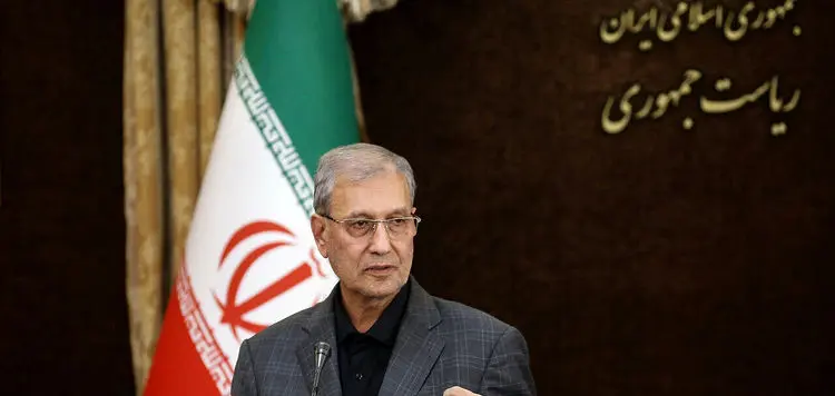 ربیعی: محدودیت‌های کرونا تا ۲۰ فروردین ادامه دارد