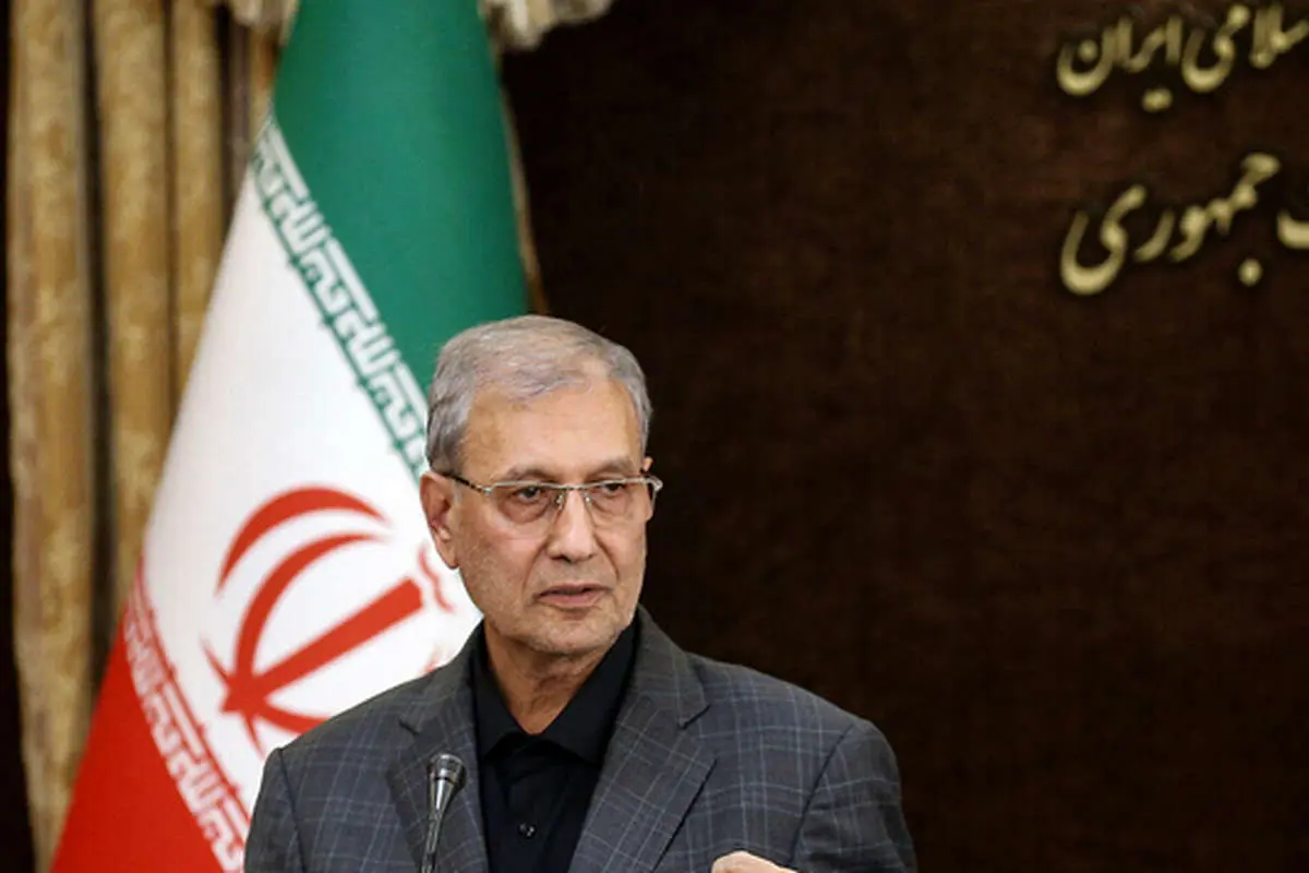 ربیعی: محدودیتهای کرونا تا ۲۰ فروردین ادامه دارد