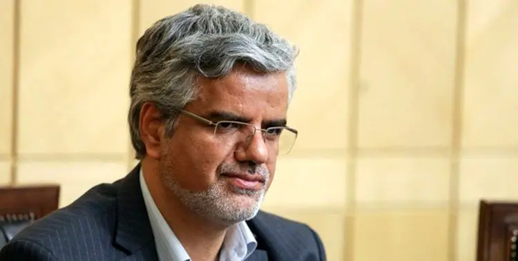 صدور حکم حبس و جزای نقدی برای محمود صادقی