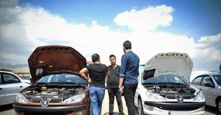 تندر ۹۰ دست‌ دوم بخریم یا ۲۰۶ صندوق‌دار کارکرده؟