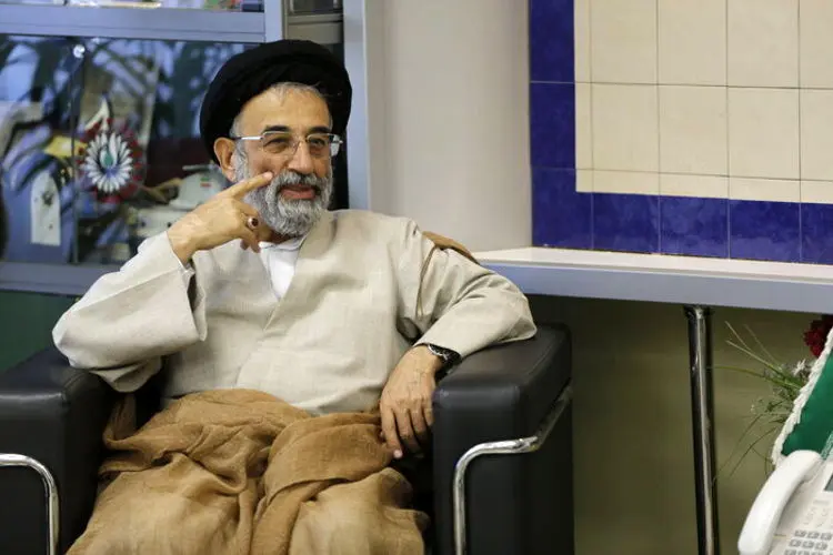 حواشی یک استعفا؛ موسوی لاری چرا کناره گرفت