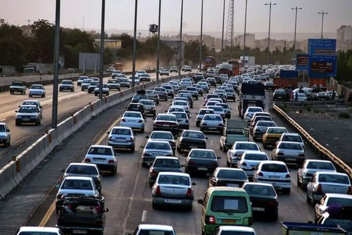 ترافیک سنگین در آزادراه قزوین - کرج - تهران