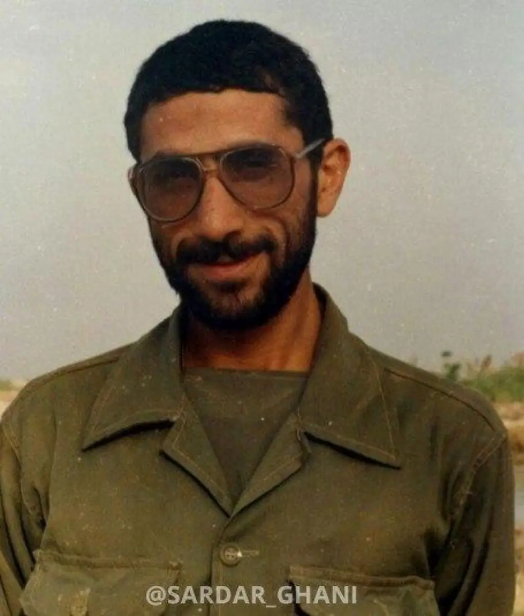(عکس) تصویری دیده نشده از سردار قاآنی در جبهه