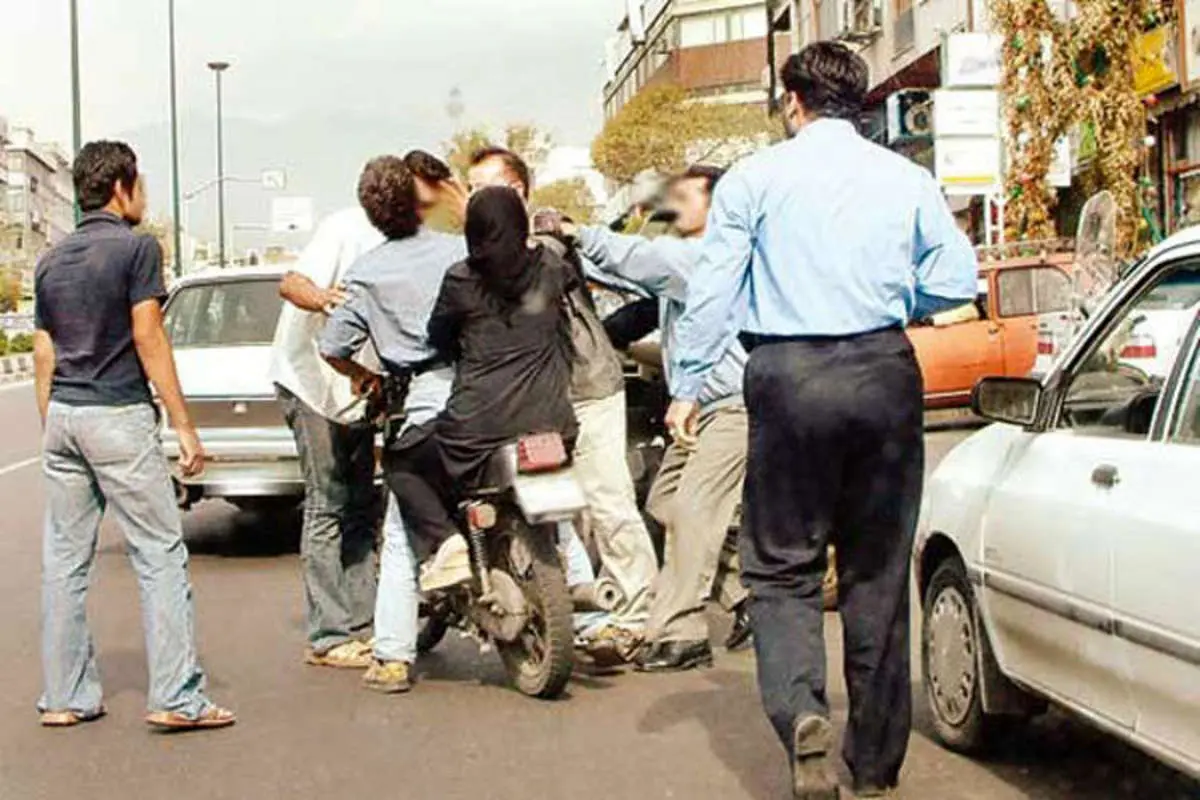 کورشدن دختر جوان در جریان دعوای خیابانی