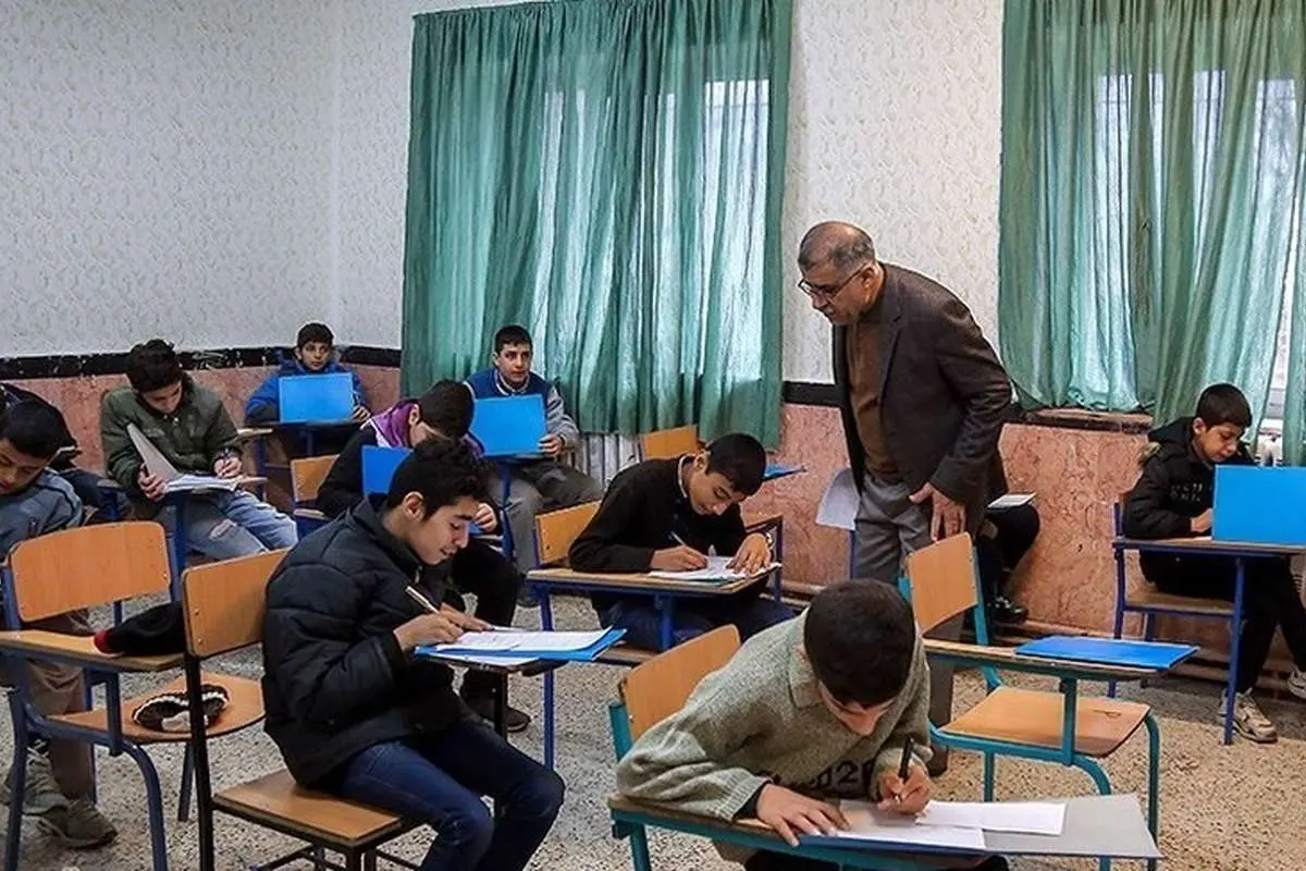 جزئیات نحوه برگزاری امتحانات دانش‌آموزان مشخص شد/ امتحانات حضوری پایه نهم و دوازدهم