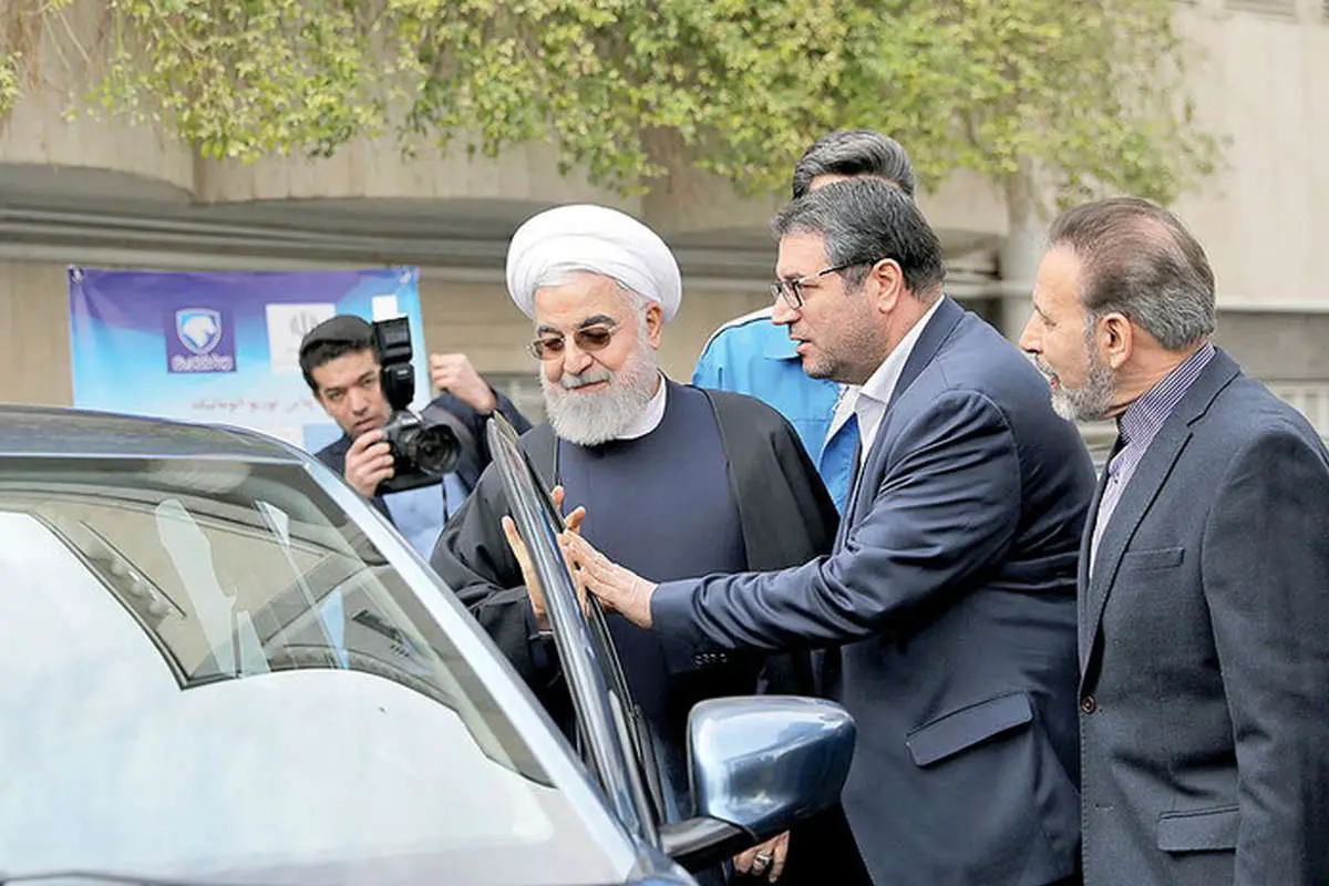اخراج به سبک احمدینژاد؛ روایتها از دلیل برکناری رضا رحمانی