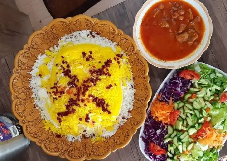 طرز تهیه چلو گوشت زعفرانی مجلسی و خوشمزه+ ترفندها