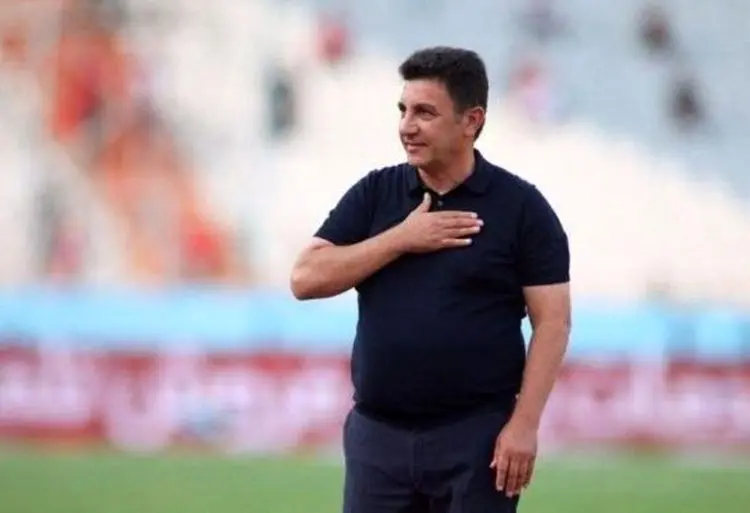 قلعه‌نویی: قهرمانی پرسپولیس بدون برگزاری لیگ؟ مبارکش باشد!