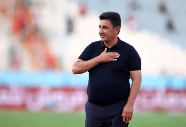 قلعه‌نویی: قهرمانی پرسپولیس بدون برگزاری لیگ؟ مبارکش باشد!