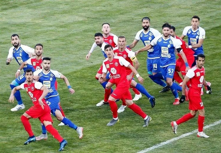 پرسپولیس و استقلال تابستان بورسی می‌شوند