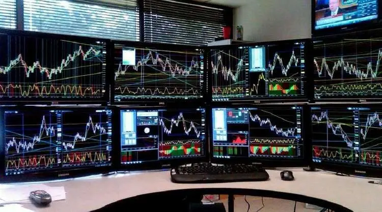 ماموریت دشوار در بازار بورس