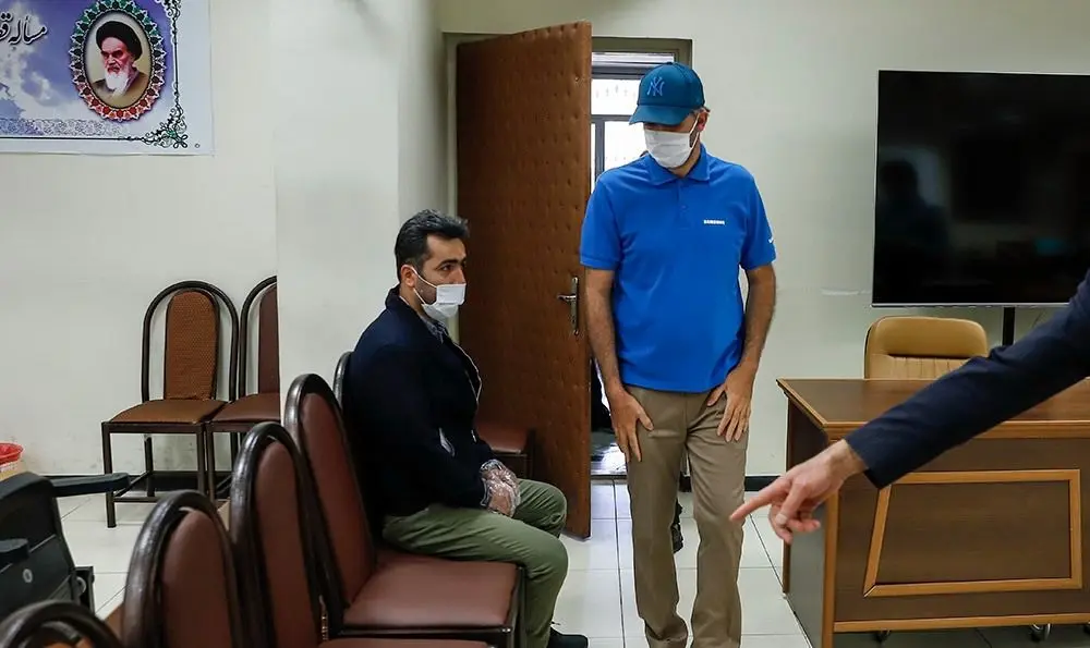 (تصاویر) دادگاه ۲۱ متهم به اخلال در نظام اقتصادی