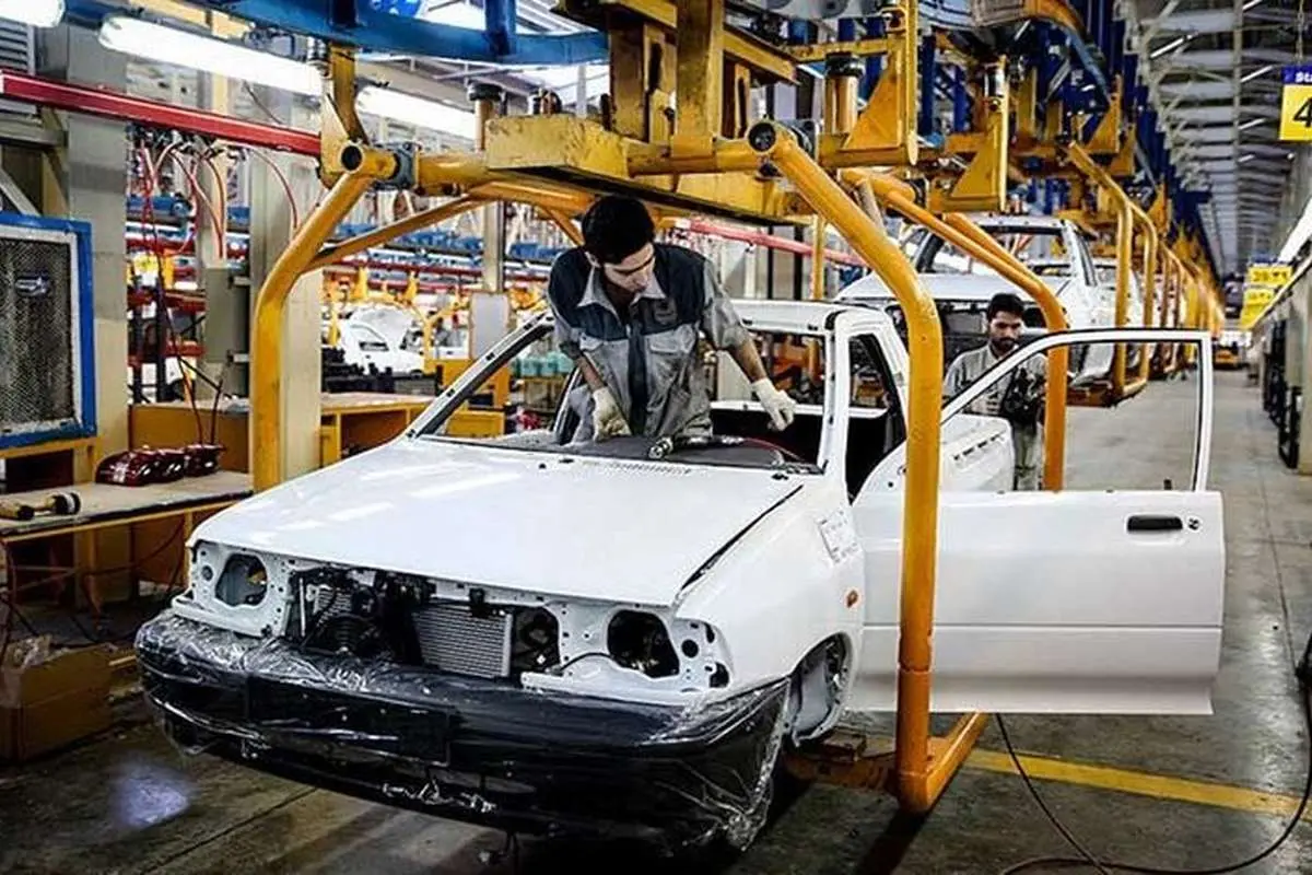 افسارگسیختگی قیمتها در بازار؛ چگونه پراید ۹۰ میلیونی شد؟