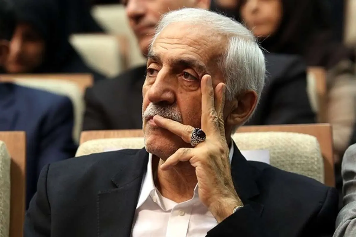 پرسپولیس را اداره میکنم، بدون یک ریال کمک!